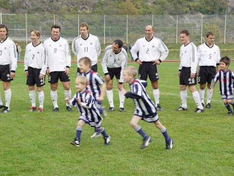SVO gegen Promi-Auswahl